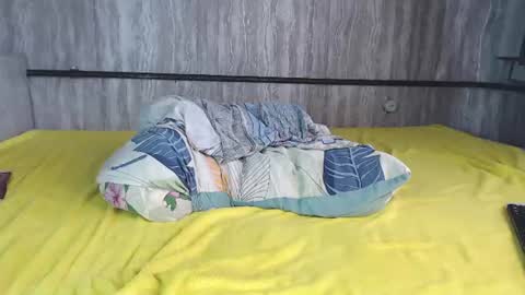 Snapshot of mira_one_ chatting on June 2026 10:15:01 AM mira_one_ online show from June 2026 10:15:01 AM