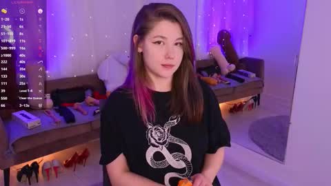 Mira  online show from December 2025 05:56:01 AM