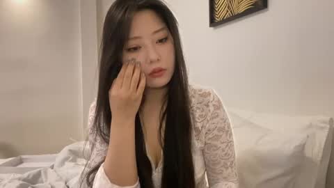 Snapshot of mirafloat chatting on January 2026 10:09:02 AM mirafloat online show from January 2026 10:09:02 AM