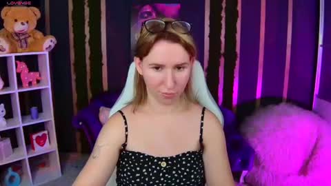 Snapshot of miralush chatting on July 2026 06:19:02 AM Mira online show from July 2026 06:19:02 AM