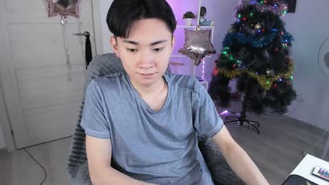              online show from December 2024 11:40:01 AM