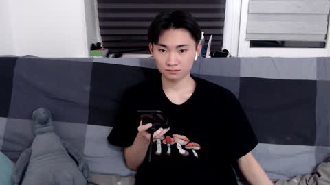              online show from January 2025 09:08:02 PM