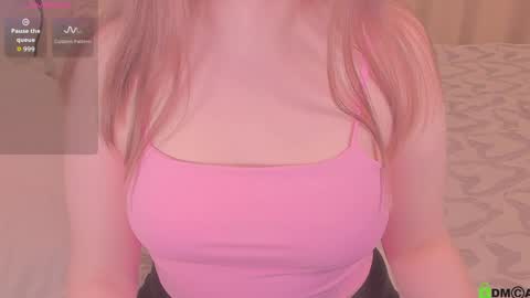 Kira online show from April 2026 09:42:02 PM