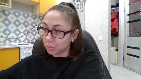 MIRANDA online show from November 2025 02:39:01 PM