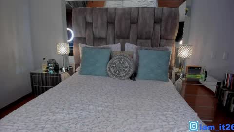 Miranda online show from April 2026 12:41:02 AM