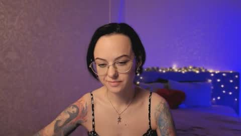 Snapshot of miraskyy chatting on July 2026 06:01:02 PM MiraSkyy online show from July 2026 06:01:02 PM