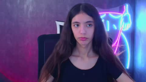 Snapshot of miri_miss chatting on December 2024 10:39:02 AM Miri online show from December 2024 10:39:02 AM