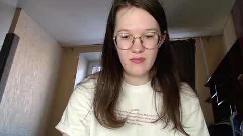 Snapshot of miriamor chatting on February 2025 07:37:01 AM Mira online show from February 2025 07:37:01 AM