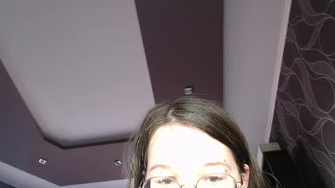 Snapshot of miriamor chatting on March 2025 08:37:02 AM Mira online show from March 2025 08:37:02 AM