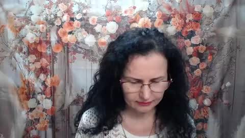 Miroslava Happi online show from April 2026 06:05:02 AM