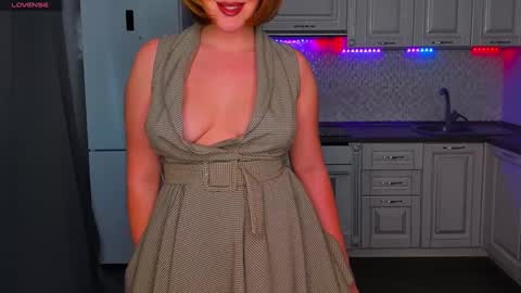 Snapshot of mirrorofsoul chatting on December 2024 07:21:01 AM Shelley online show from December 2024 07:21:01 AM