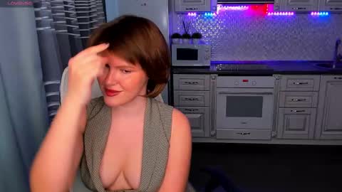 Snapshot of mirrorofsoul chatting on February 2025 05:05:02 AM Shelley online show from February 2025 05:05:02 AM