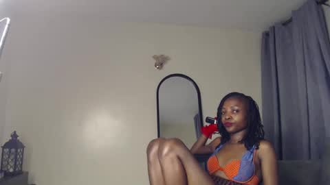 mis_kaylee online show from June 2026 11:09:01 AM