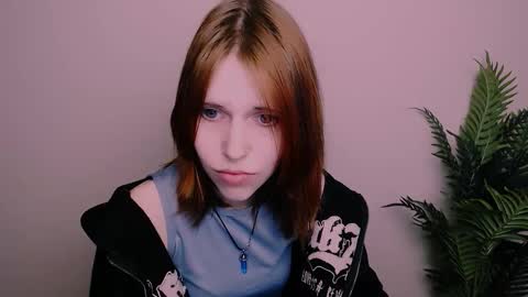 misaki_chan_ online show from February 2026 11:00:01 PM