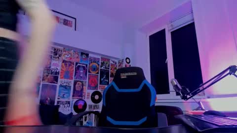 Misa online show from March 2025 09:59:01 PM