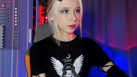 misekiii online show from November 2025 12:44:01 AM