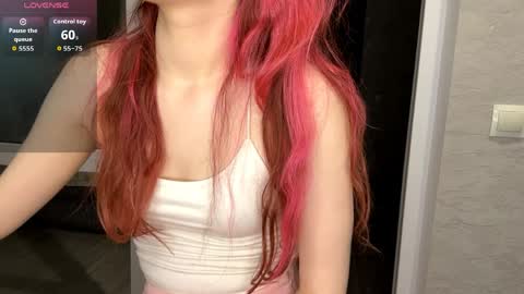 Molly online show from March 2026 09:37:02 PM