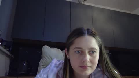 mishel_miss online show from April 2026 09:49:02 PM