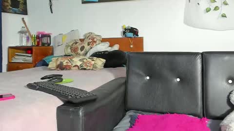 Mishell Bons online show from March 2026 04:07:02 AM