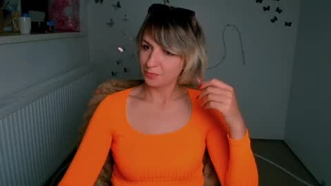 Mishelle online show from June 2026 11:24:02 AM