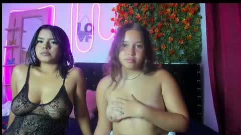 Snapshot of mishellesexi_69 chatting on October 2025 09:26:01 PM mishellesexi_69 online show from October 2025 09:26:01 PM