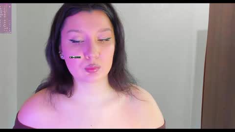 Snapshot of mishka_a chatting on February 2026 07:39:02 AM mishka_a online show from February 2026 07:39:02 AM