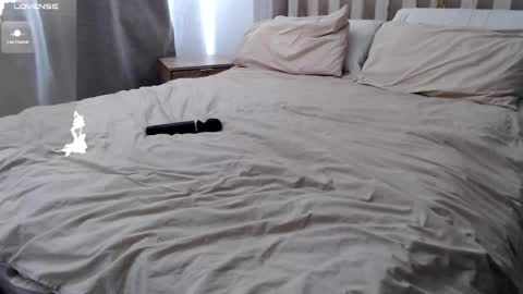 Elora online show from February 2025 10:53:02 AM