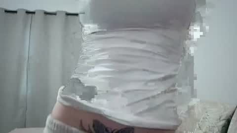 Elora online show from July 2026 09:40:02 PM