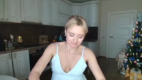 Kris online show from December 2024 12:12:01 PM