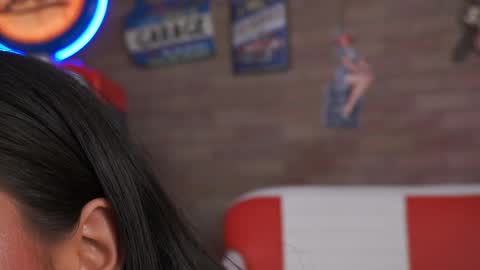 Sabrina online show from April 2026 07:07:02 PM