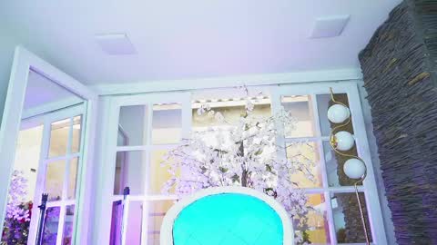 Zoe online show from April 2026 06:24:02 PM