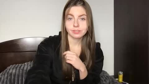 miss angel  online show from December 2025 08:57:02 PM