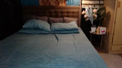 miss angelic15 online show from October 2025 10:49:02 AM