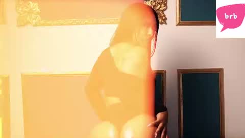 Snapshot of miss_brunette_ chatting on June 2026 01:19:02 AM lucy 3 online show from June 2026 01:19:02 AM