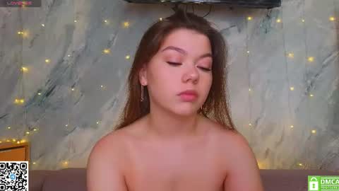 Snapshot of miss_bubbles chatting on June 2026 01:28:02 AM Sandy online show from June 2026 01:28:02 AM