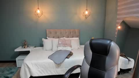 Cataleya online show from December 2025 11:41:02 AM