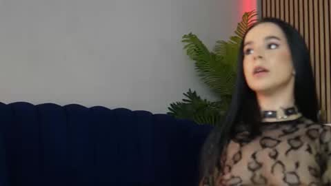 Snapshot of miss_denisse chatting on November 2025 08:41:02 PM Denise online show from November 2025 08:41:02 PM