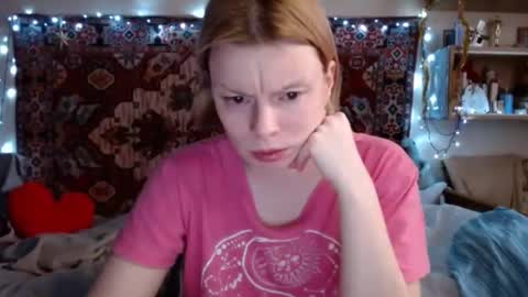 Snapshot of miss_elistia_ chatting on December 2024 01:22:02 PM Elis online show from December 2024 01:22:02 PM