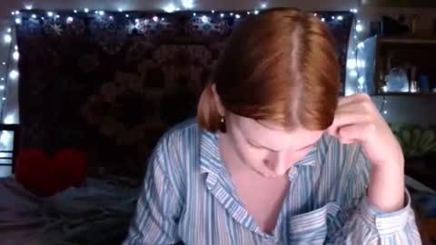 Snapshot of miss_elistia_ chatting on February 2025 03:16:01 PM Elis online show from February 2025 03:16:01 PM