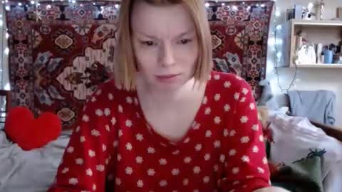 Snapshot of miss_elistia_ chatting on February 2025 12:06:02 PM Elis online show from February 2025 12:06:02 PM