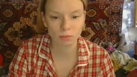 Snapshot of miss_elistia_ chatting on October 2025 10:55:01 AM Elis online show from October 2025 10:55:01 AM
