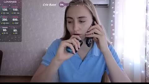 Snapshot of miss_emily19 chatting on July 2026 09:14:02 AM Emily online show from July 2026 09:14:02 AM
