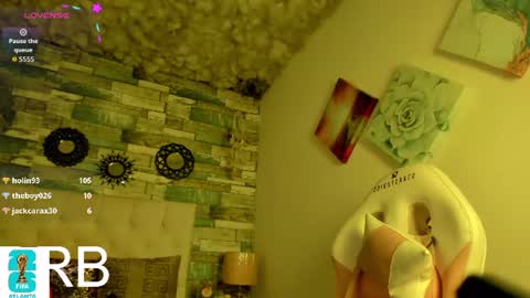 Snapshot of miss_evans_ chatting on July 2026 07:57:01 AM miss_evans_ online show from July 2026 07:57:01 AM
