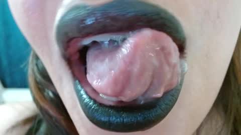 Snapshot of miss_evoleth2 chatting on April 2026 12:39:01 AM Miss Evoleth online show from April 2026 12:39:01 AM