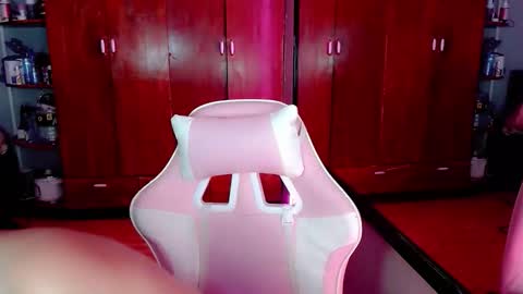 Snapshot of miss_hornydoll chatting on June 2026 03:53:01 AM miss_hornydoll online show from June 2026 03:53:01 AM