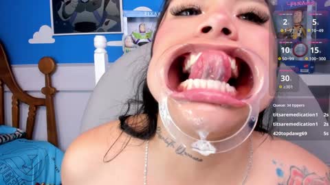 Snapshot of miss_keisi chatting on February 2025 12:20:02 AM Keisi online show from February 2025 12:20:02 AM