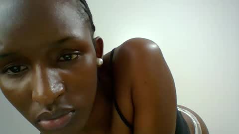 kiki online show from October 2025 11:31:01 AM
