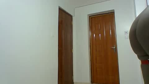 Snapshot of miss_kiki7 chatting on November 2025 11:39:02 PM kiki online show from November 2025 11:39:02 PM