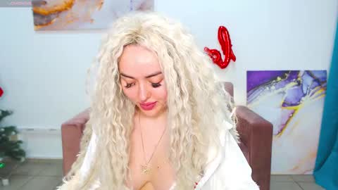 Snapshot of miss_kiten chatting on February 2025 01:24:01 AM miss_kiten online show from February 2025 01:24:01 AM