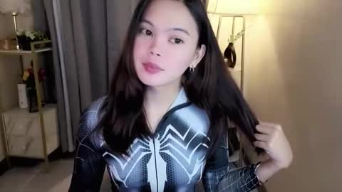Snapshot of miss_kyrstyn chatting on April 2026 04:32:02 PM miss_kyrstyn online show from April 2026 04:32:02 PM